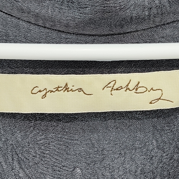 Cynthia Ashby Women's Floral Button Front Blouse - - Picture 3 of 6